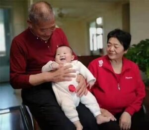Câu Chuyện Của Ông Hoàng Và Bà Điền
